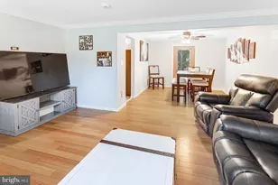 2602 Chester Cir, Woodbridge, VA 22191 - Photo 7