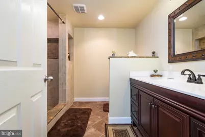 5359 Yorktown Run Court, Haymarket, VA 20169 - Photo 43
