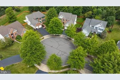 5359 Yorktown Run Court, Haymarket, VA 20169 - Photo 5
