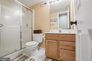 13986 Dancing Twig Dr, Gainesville, VA 20155 - Photo 37