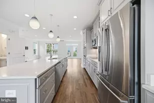 8808 Englewood Farms Dr, Manassas, VA 20112 - Photo 9