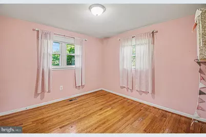 7409 Lake Drive, Manassas, VA 20111 - Photo 13