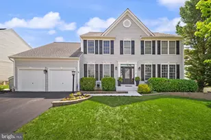9009 Paddington Ct, Bristow, VA 20136 - Photo 1