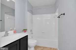 2548 Port Potomac Ave, Woodbridge, VA 22191 - Photo 31