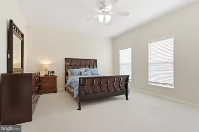 7931 Crescent Park Drive, Gainesville, VA 20155 - Photo 21