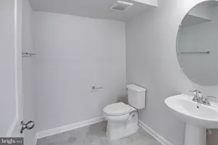 18297 Summit Pointe Dr, Triangle, VA 22172 - Photo 41