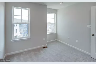 18297 Summit Pointe Drive, Triangle, VA 22172 - Photo 33