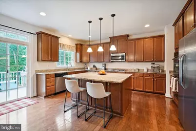 16608 Danridge Manor Drive, Woodbridge, VA 22191 - Photo 5