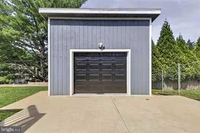 13802 Mapledale Avenue, Woodbridge, VA 22193 - Photo 23
