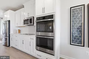 17634 Hawkins Ln, Dumfries, VA 22026 - Photo 5