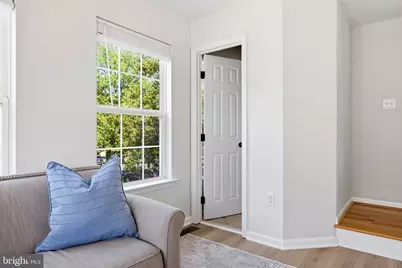 7011 Village Stream Place, Gainesville, VA 20155 - Photo 19