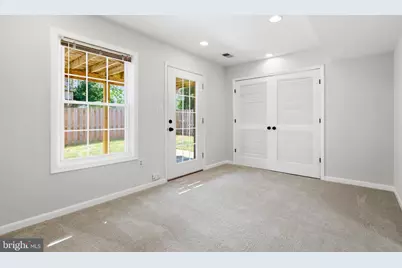 7011 Village Stream Place, Gainesville, VA 20155 - Photo 51