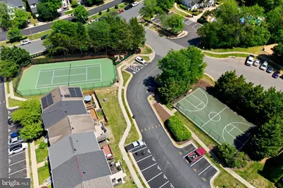 7011 Village Stream Place, Gainesville, VA 20155 - Photo 69