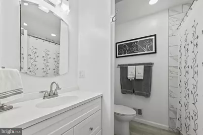 16008 Fairway Drive, Dumfries, VA 22025 - Photo 15