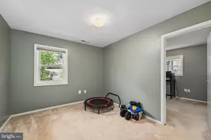 16008 Fairway Dr, Dumfries, VA 22025 - Photo 21