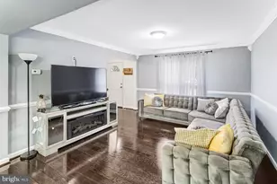 2902 Madeira Ct, Woodbridge, VA 22192 - Photo 11