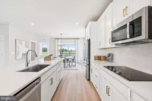 8638 Lovelace St, Manassas, VA 20109 - Photo 19