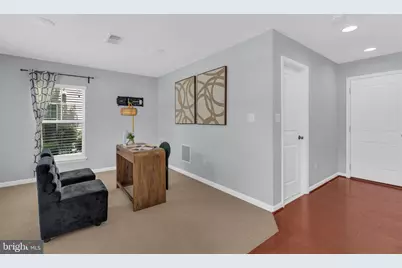 8128 Honey Bee Way, Manassas, VA 20111 - Photo 5