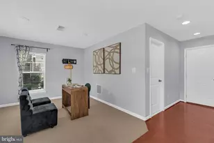 8128 Honey Bee Way, Manassas, VA 20111 - Photo 5