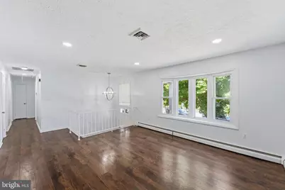 14209 Essex Drive, Woodbridge, VA 22191 - Photo 9