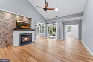 6817 Derby Run Way, Gainesville, VA 20155 - Photo 5