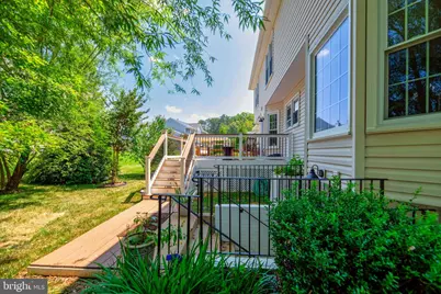 14850 Crotona Court, Woodbridge, VA 22193 - Photo 35