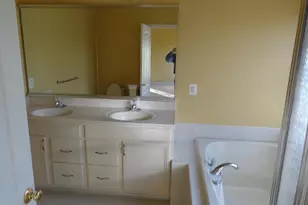 15839 Fourmile Creek Ct, Haymarket, VA 20169 - Photo 11