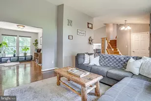 3484 Lacrosse Ct, Woodbridge, VA 22193 - Photo 3