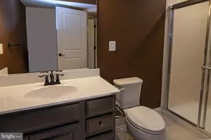 12908 Hoadly Manor Dr, Manassas, VA 20112 - Photo 13