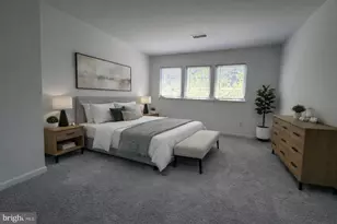 17453 Kagera Dr, Dumfries, VA 22025 - Photo 11