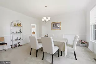 15714 Victorias Crest Pl, Haymarket, VA 20169 - Photo 5