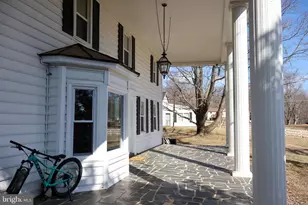 1510 Loudoun Dr, Haymarket, VA 20169 - Photo 5