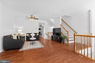 14239 Hunters Run Way, Gainesville, VA 20155 - Photo 9