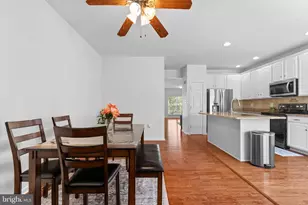 14239 Hunters Run Way, Gainesville, VA 20155 - Photo 13