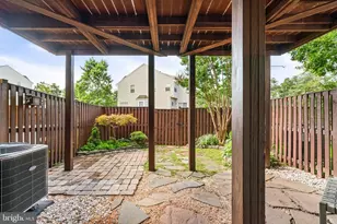 12311 Jarrow Ln, Bristow, VA 20136 - Photo 5