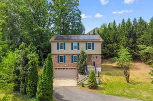 18252 Linton Ct, Dumfries, VA 22026 - Photo 3