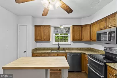 18252 Linton Court, Dumfries, VA 22026 - Photo 13