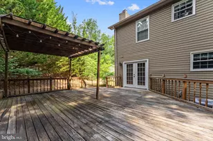 18252 Linton Ct, Dumfries, VA 22026 - Photo 33