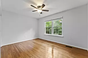 18252 Linton Ct, Dumfries, VA 22026 - Photo 23