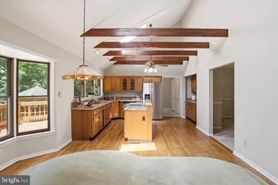 6501 Commonwealth Court, Manassas, VA 20112 - Photo 9