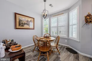 13728 Fieldstone Way, Gainesville, VA 20155 - Photo 17