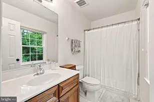 15300 Riding Club Dr, Haymarket, VA 20169 - Photo 45