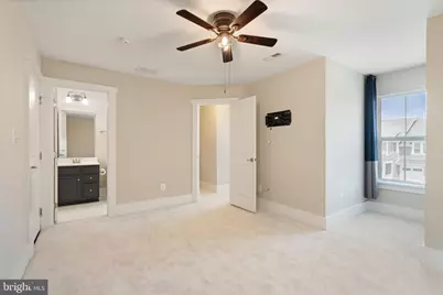 17136 Gullwing Drive, Dumfries, VA 22026 - Photo 33