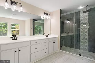 17136 Gullwing Drive, Dumfries, VA 22026 - Photo 25