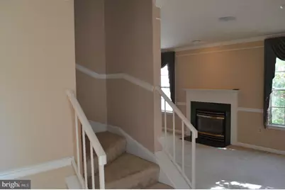 16853 Capon Tree Lane, Woodbridge, VA 22191 - Photo 13