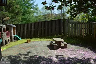 16853 Capon Tree Ln, Woodbridge, VA 22191 - Photo 29