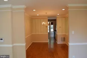 16853 Capon Tree Ln, Woodbridge, VA 22191 - Photo 9