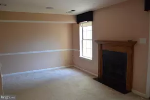 16853 Capon Tree Ln, Woodbridge, VA 22191 - Photo 21