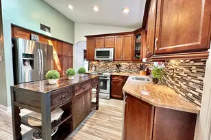 15764 Beau Ridge Dr, Woodbridge, VA 22193 - Photo 5