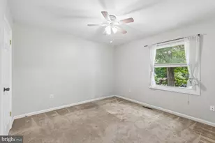 15718 Cranberry Ct, Dumfries, VA 22025 - Photo 17